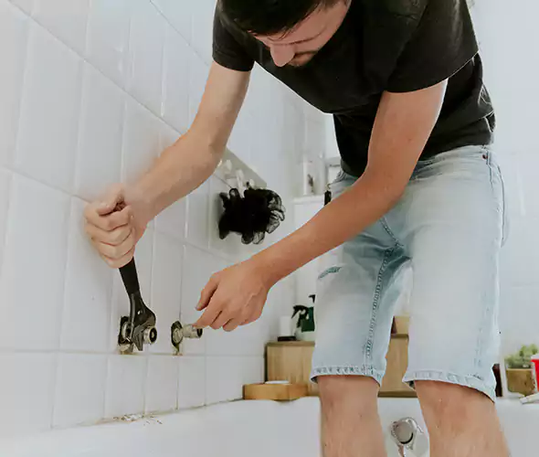 Affordable Bathtub Faucet Replacement in Peabody: Choose Experienced Local Technicians