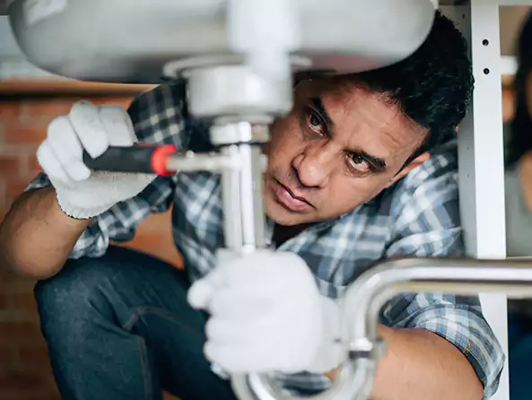 Why Choose Peabody Plumbing and Heating for Commercial Plumbing in Peabody, MA?